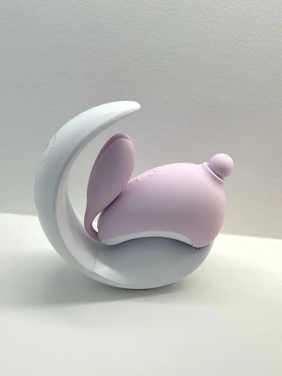 OSUGA 大人糖 BunnyMoon 吸啜震蛋按摩器 3 OSUGA 大人糖 BunnyMoon 吸啜震蛋按摩器:圖片 3