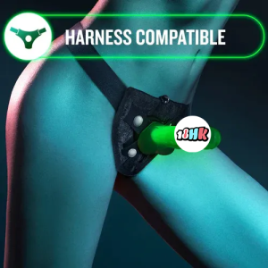 Blush Neo Elite Glow 深霓虹綠夜光假陽具正面展示